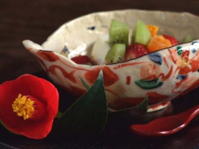 赤絵花舞とんすい