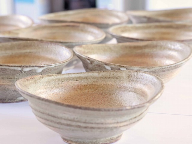 新品・陶芸品・灰釉の器・和菓子皿