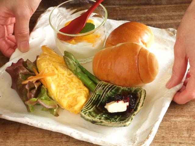 粉引しのぎ角大皿