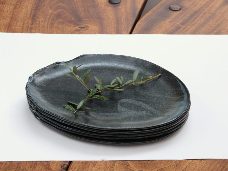 皿　横長　楕円形　陶器　未使用