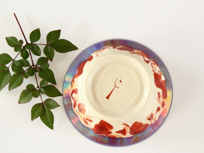 赤絵花舞輪花豆皿 - 【おとなの和食器屋 さんすい通販本店】