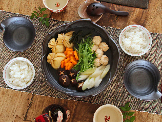 黒釉花の平土鍋/耐熱耐火和食器