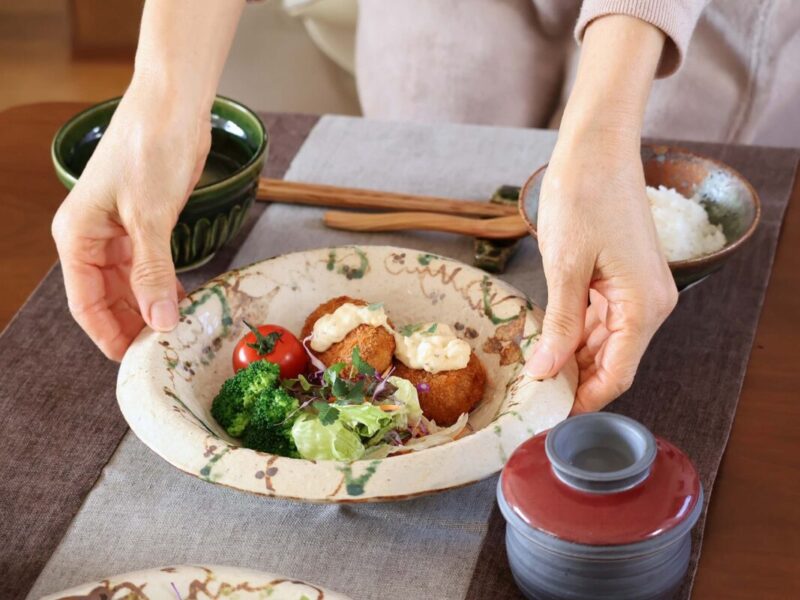 弥七田織部リム浅大鉢 - 【おとなの和食器屋 さんすい通販本店】