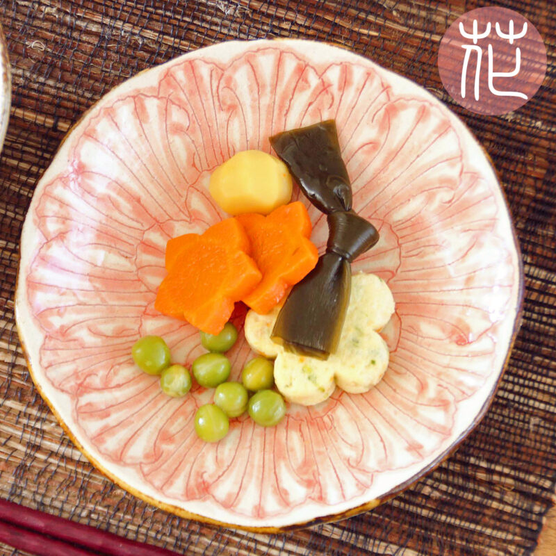 赤絵淡花小皿 牡丹